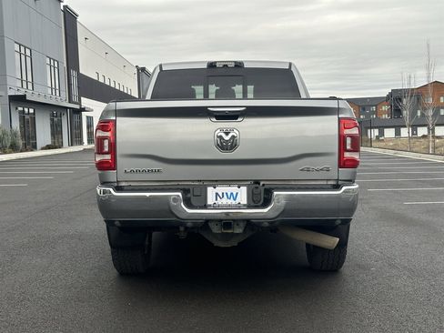 Used 2022 RAM 3500 Laramie image 45