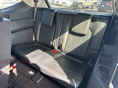 Used 2022 Volkswagen Atlas SEL Premium AWD/4WD image 14