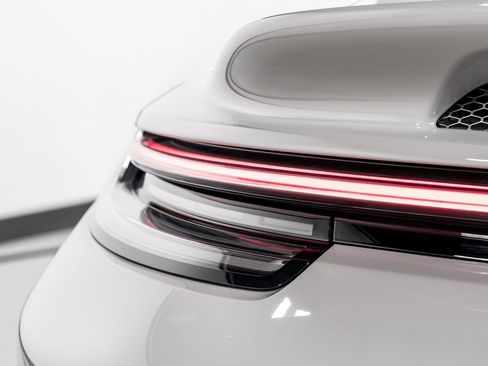 Used 2022 Porsche 911 GT3 image 52