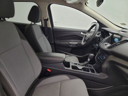 Used 2017 Ford Escape SE w/ Equipment Group 201A AWD/4WD image 21