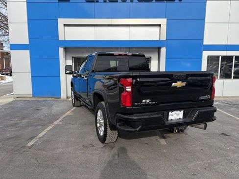 Used 2022 Chevrolet Silverado 2500 High Country w/ Safety Package II image 5