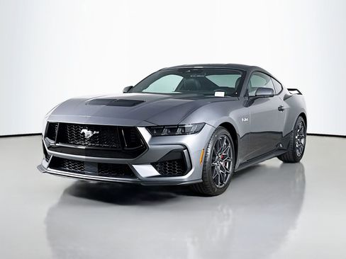 Used 2025 Ford Mustang GT Premium w/ GT Performance Package image 3