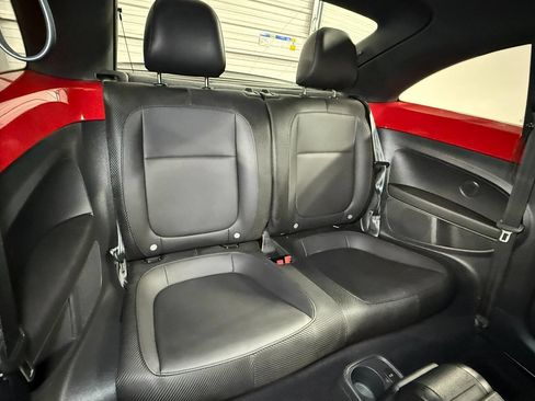 Used 2016 Volkswagen Beetle 1.8T SEL FWD image 22