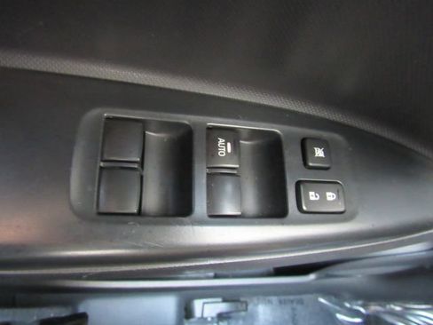 Used 2024 Mitsubishi Mirage ES image 28