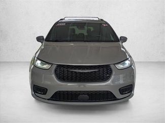 Used 2021 Chrysler Pacifica Touring-L w/ S Appearance Package FWD video 2