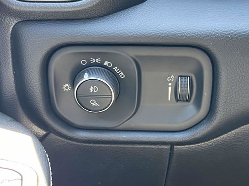 Used 2025 RAM 2500 Big Horn image 23