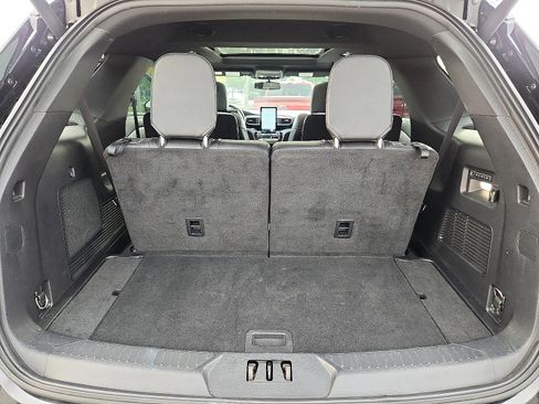 Certified 2022 Ford Explorer ST w/ Equipment Group 401A image 31