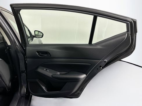 Used 2025 Nissan Altima 2.5 SV image 27