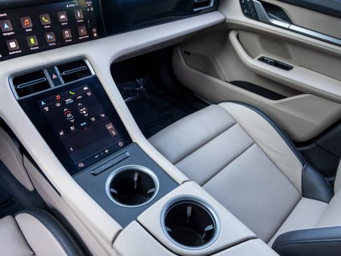 Certified 2025 Porsche Taycan image 36