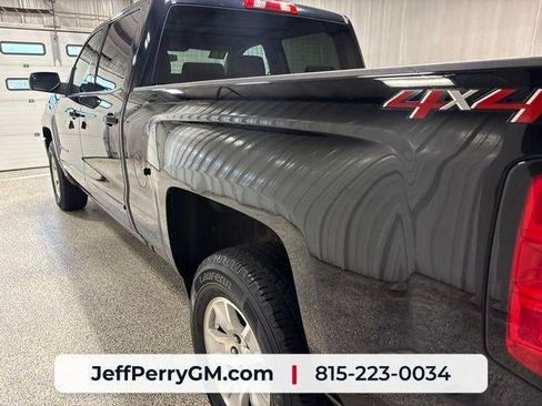 Used 2018 Chevrolet Silverado 1500 LT w/ Trailering Package AWD/4WD image 10