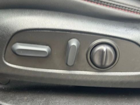 Used 2023 Chevrolet Traverse RS w/ LPO, Floor Liner Package image 20