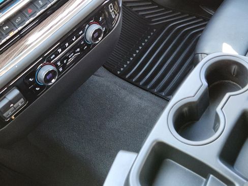 Certified 2025 Chevrolet Silverado 2500 LT w/ Texas Edition image 21