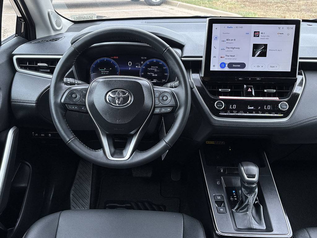 Certified 2026 Toyota Corolla Cross XLE w/ Convenience Package FWD image 11