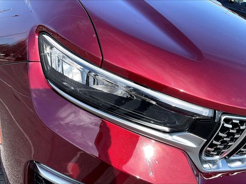 Used 2025 Jeep Grand Cherokee Summit w/ MOPAR Finishing Package image 33