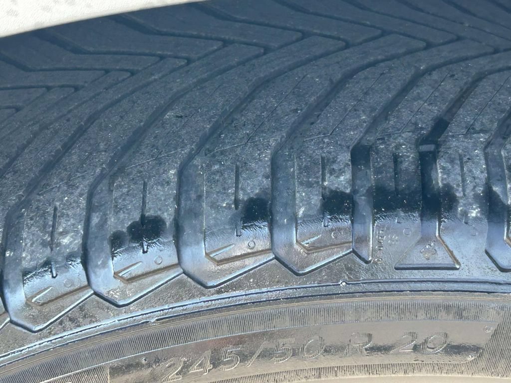 Used 2019 Lincoln Nautilus Reserve FWD image 10
