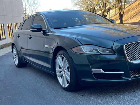 Used 2016 Jaguar XJ L Portfolio image 10