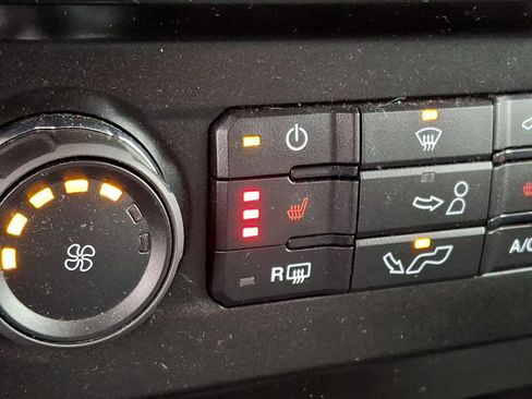 Used 2018 Ford F150 XLT w/ Equipment Group 302A Luxury image 24