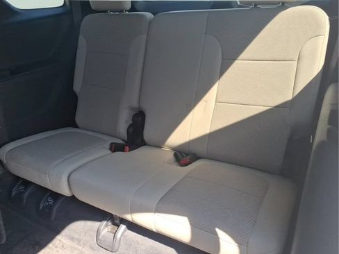 Used 2022 Chevrolet Traverse LS w/ Midnight/Sport Edition FWD image 22