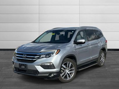 Used 2017 Honda Pilot Touring