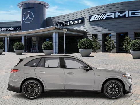 New 2026 Mercedes-Benz GLC 43 AMG 4MATIC image 2