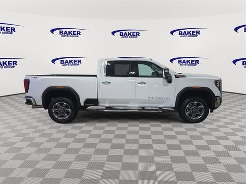 New 2026 GMC Sierra 2500 SLT w/ SLT Premium Package image 4