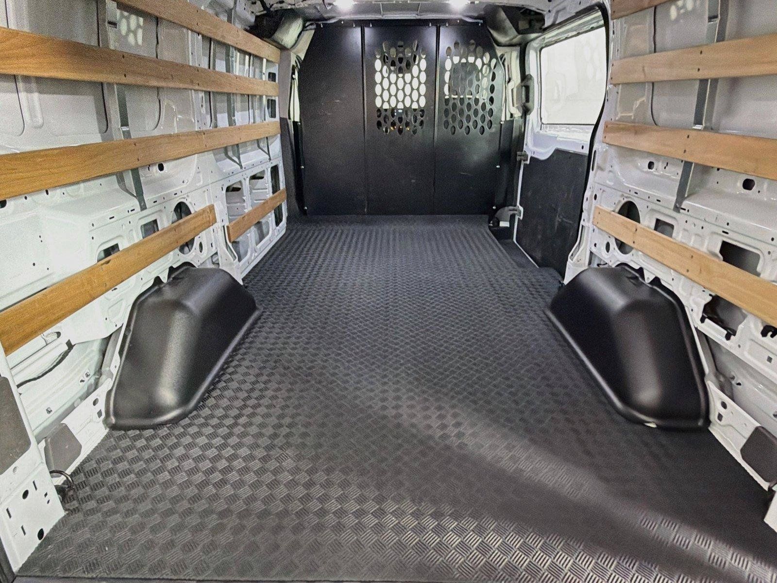 Used 2025 Ford Transit 250 Low Roof w/ Exterior Upgrade Package RWD image 14