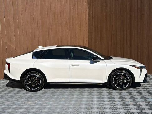 Used 2025 Kia K4 GT-Line w/ GT-Line Premium Package image 14