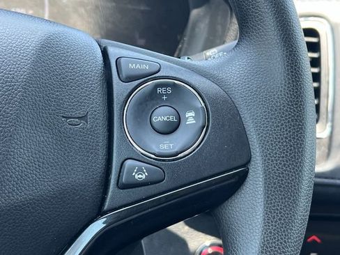 Used 2022 Honda HR-V EX image 27