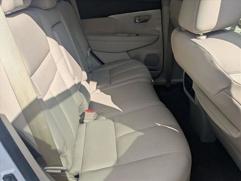 Used 2018 Nissan Murano Platinum image 19