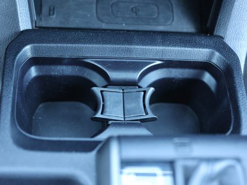 Used 2021 Toyota Tacoma TRD Off-Road w/ Technology Package image 32