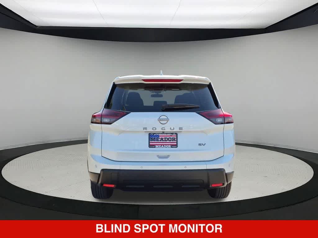 Used 2024 Nissan Rogue SV FWD image 6