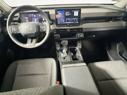 Used 2026 Toyota RAV4 LE FWD image 30