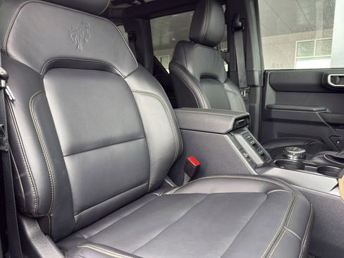 New 2026 Ford Bronco Badlands image 34