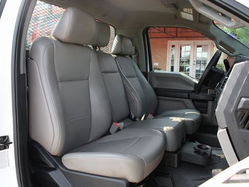 Used 2019 Ford F450 XL w/ Power Equipment Group image 31