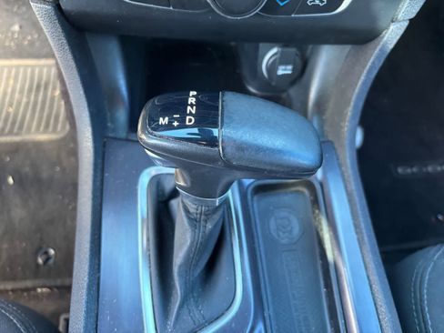 Used 2017 Dodge Charger SE w/ Popular Equipment Group image 11