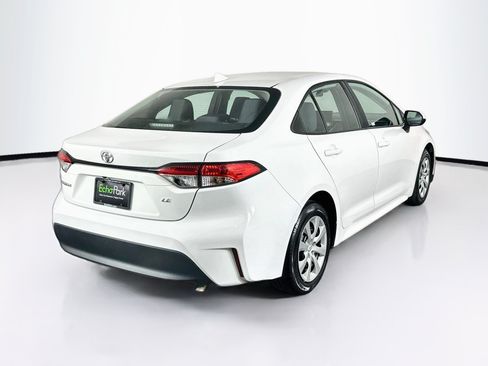 Used 2024 Toyota Corolla LE FWD image 9