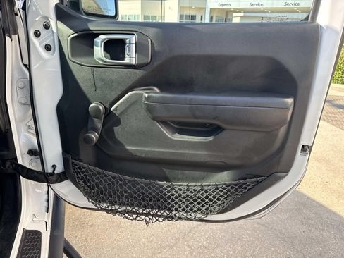 Used 2019 Jeep Wrangler Unlimited Sport AWD/4WD image 13
