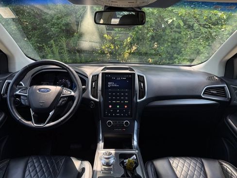 Used 2023 Ford Edge Titanium AWD/4WD image 24