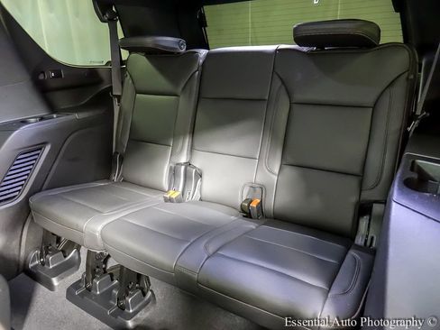 Used 2024 Chevrolet Tahoe High Country w/ Premium Package AWD/4WD image 12
