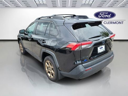 Used 2024 Toyota RAV4 AWD Hybrid image 3