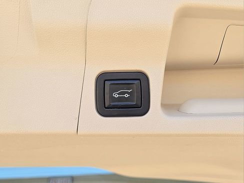 Used 2020 GMC Acadia Denali AWD/4WD image 15