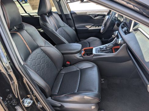 Used 2024 Toyota RAV4 Adventure image 8