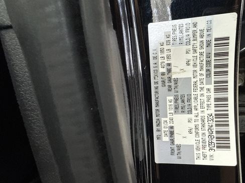 Used 2024 MAZDA MAZDA3 s FWD image 52