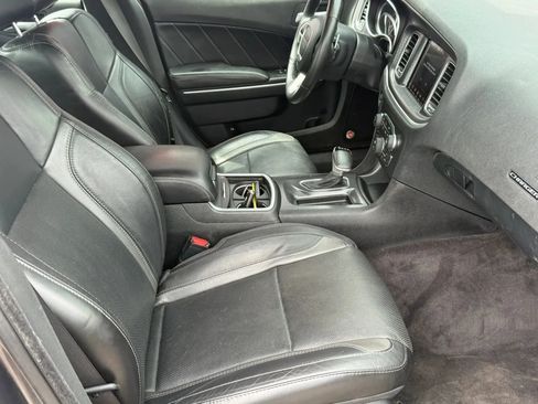 Used 2018 Dodge Charger GT AWD/4WD image 8