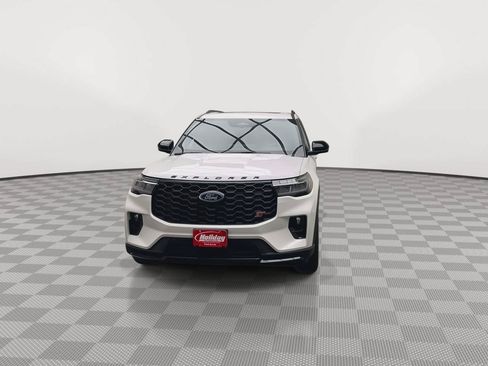 Used 2026 Ford Explorer ST w/ Sun And Sound Package AWD/4WD image 38