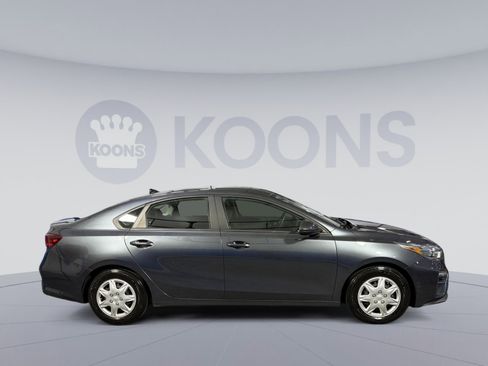 Used 2021 Kia Forte Sedan image 8
