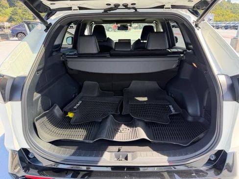 Certified 2019 Toyota RAV4 XSE AWD/4WD image 10