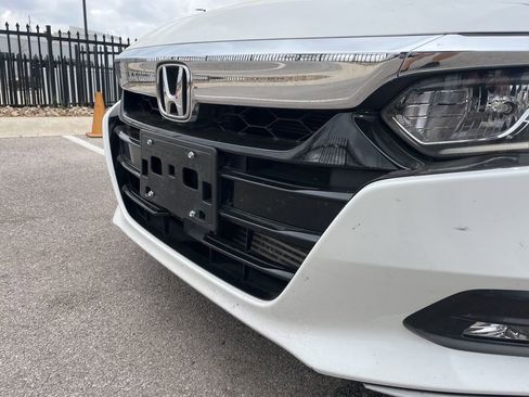 Used 2020 Honda Accord EX image 13