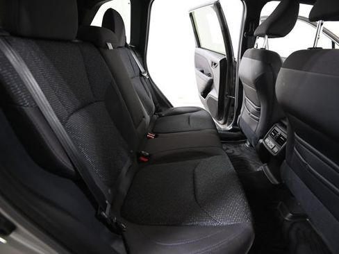 Used 2026 Subaru Forester Premium AWD/4WD image 24