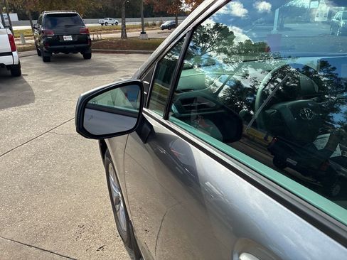 New 2026 Toyota Sienna LE image 14